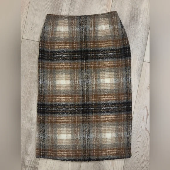 Sage The Label Checkered Plaid Pencil Skirt - Black, Cream & Tan With Slit - Picture 8 of 9